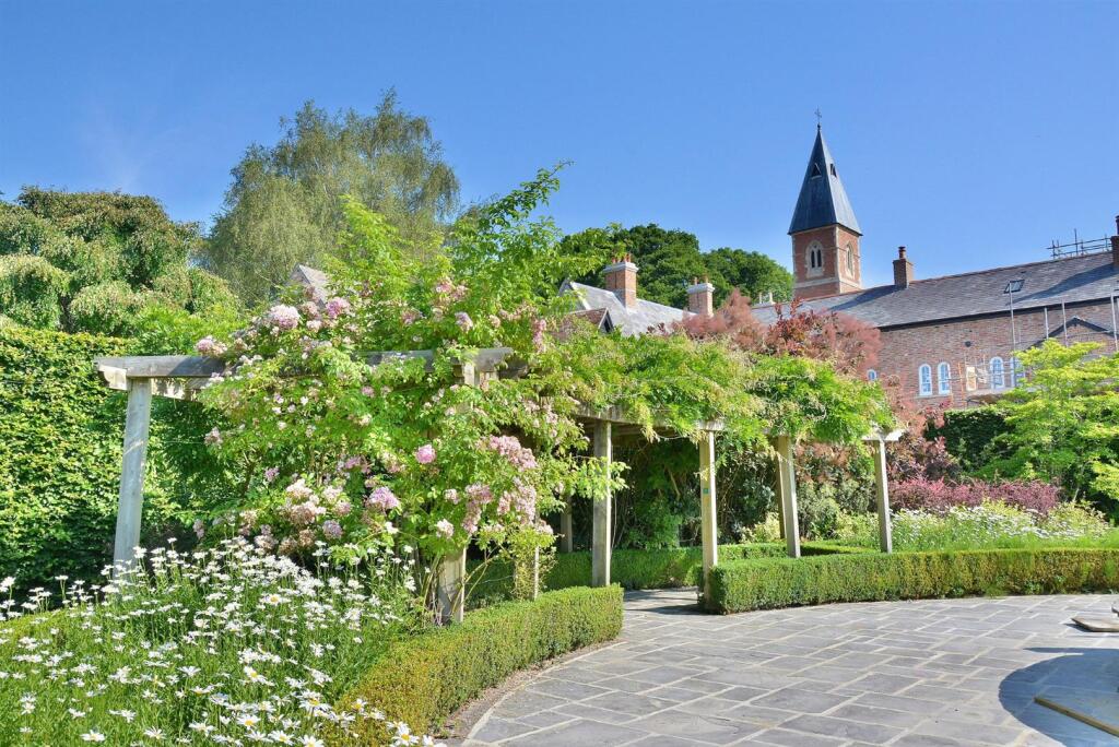 Additional image 12 of Stapehill Abbey, 276 Wimborne Road West