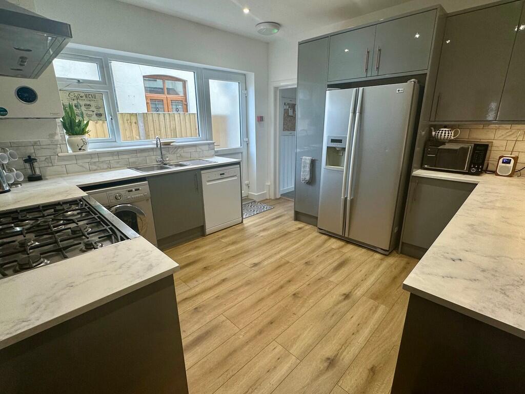 Additional image 13 of Grand Avenue, Bournemouth