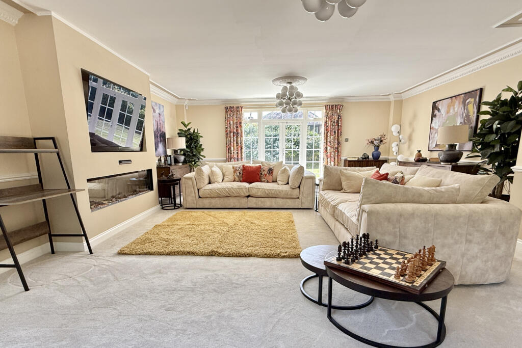 Additional image 16 of Warren Drive, Ringwood, BH24 2AS