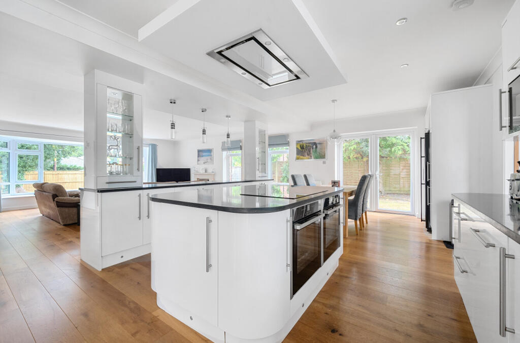 Additional image 42 of Barrs Avenue, New Milton, BH25