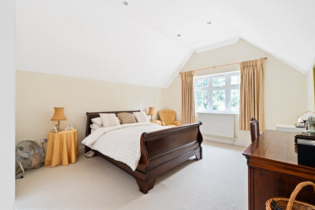 Additional image 14 of Woodside Road, West Moors, Ferndown, Dorset, BH22