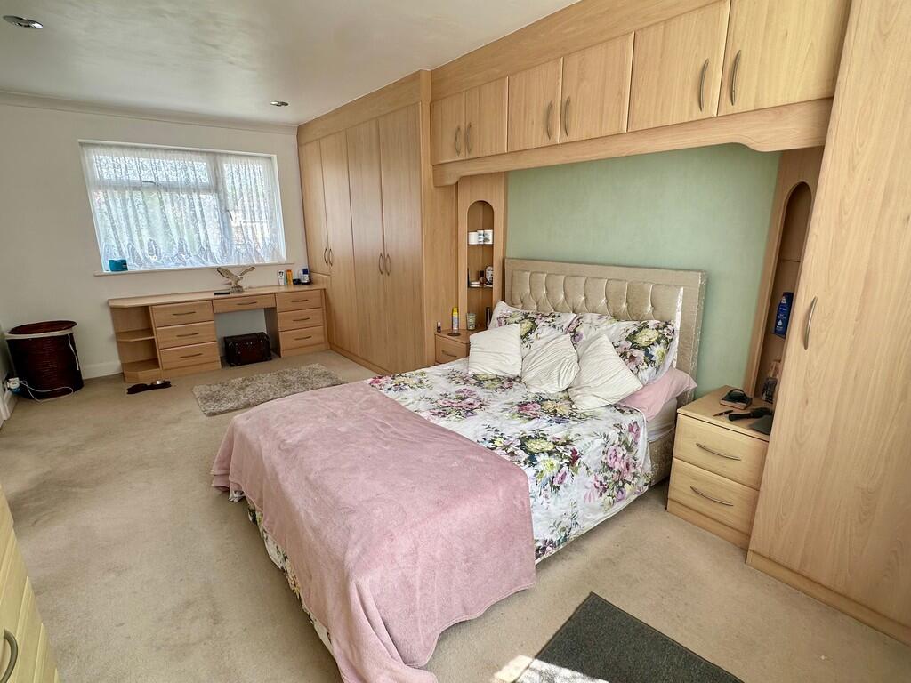 Additional image 10 of Queens Park Avenue, Bournemouth