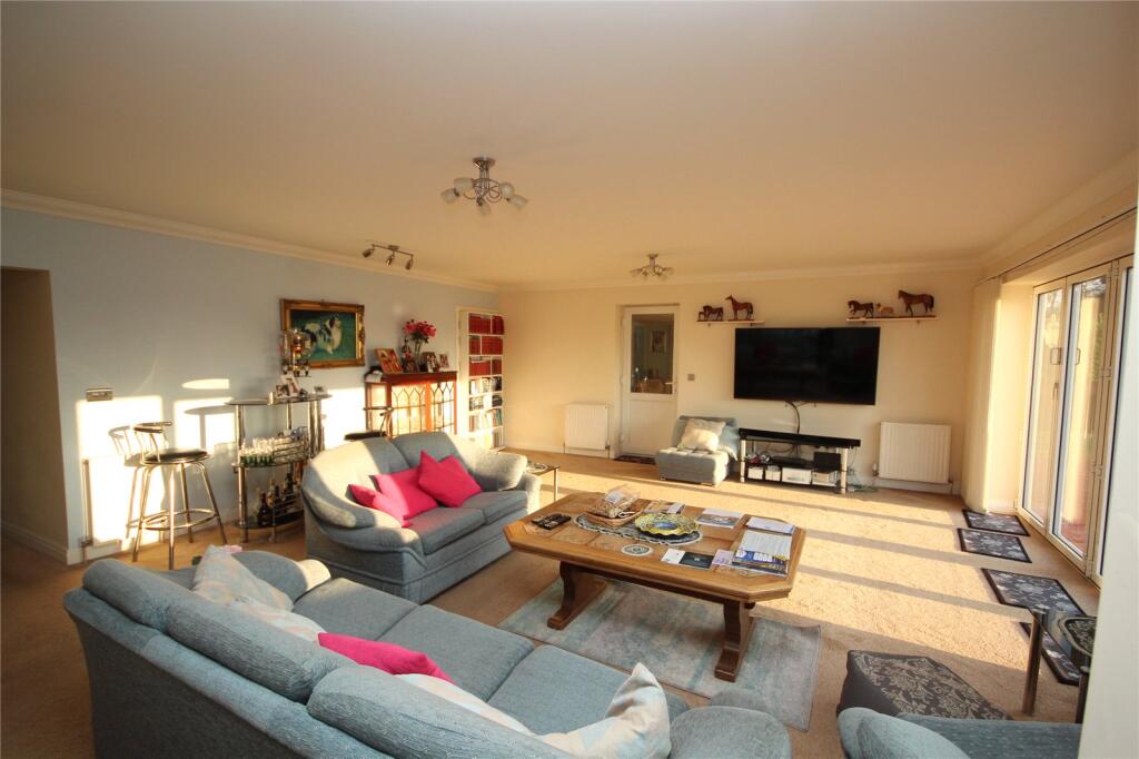Additional image 8 of Oaks Drive, St. Leonards, Ringwood, Hampshire, BH24