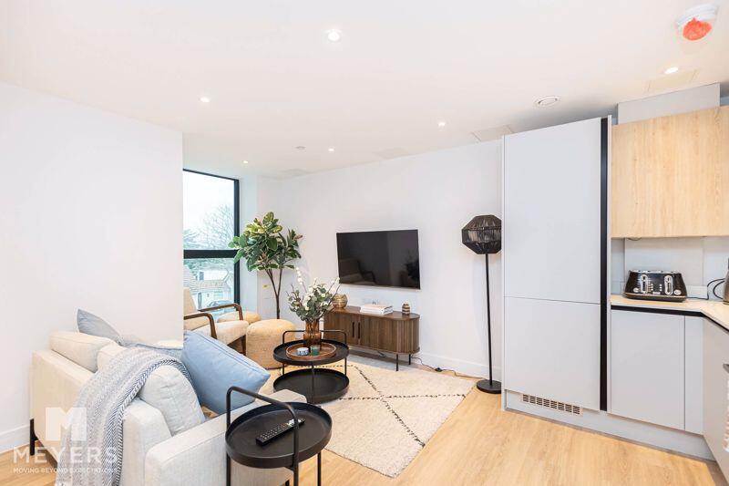 Additional image 2 of Reef Manor, 5 Wollstonecraft Road, Bournemouth, BH5