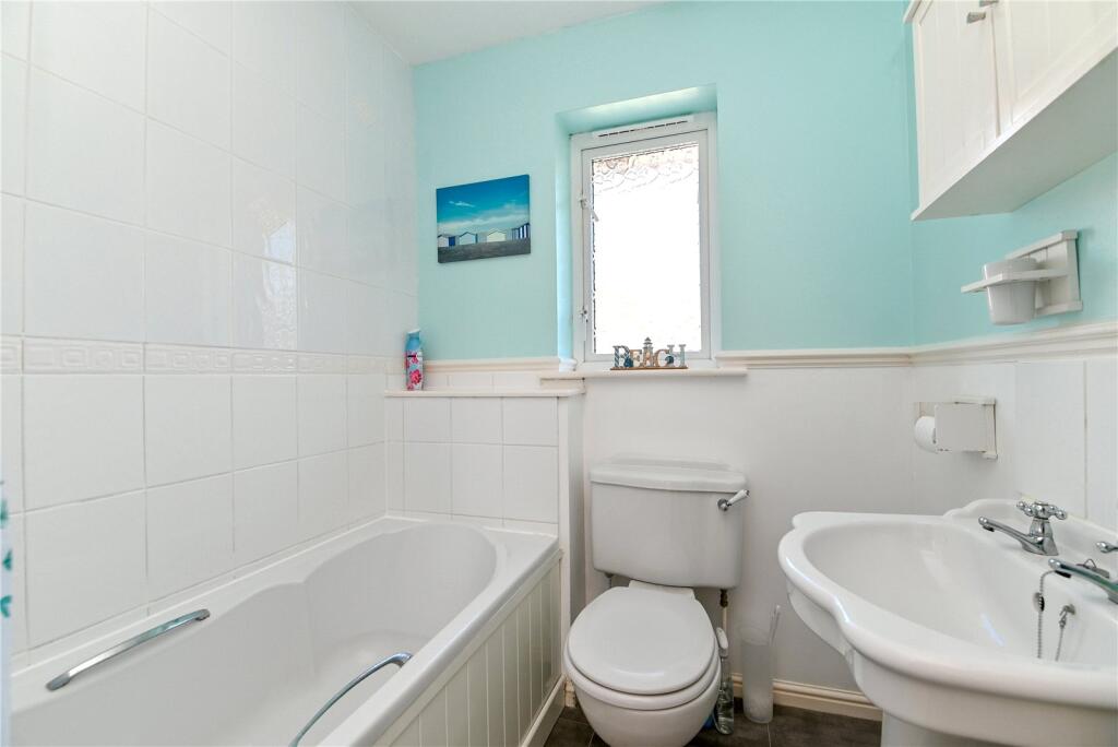 Additional image 6 of Forest Oak Drive, New Milton, Hampshire, BH25