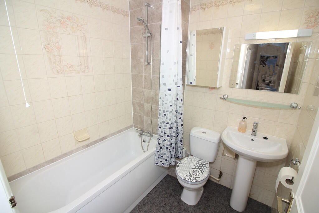 Additional image 9 of Whitefield Road, New Milton