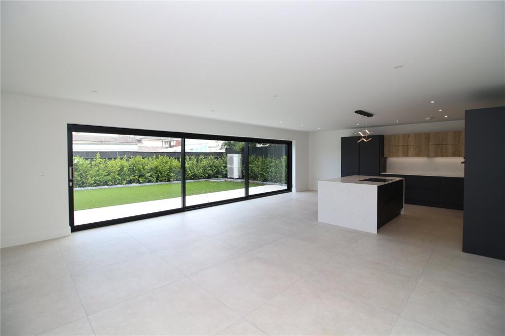 Additional image 15 of First Marine Avenue, Barton On Sea, Hampshire, BH25