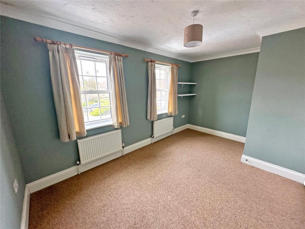 Additional image 4 of Atkinson Close, Barton on Sea, New Milton, Hampshire, BH25