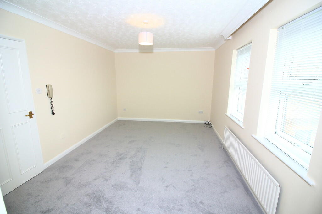 Additional image 13 of Whitefield Road, New Milton