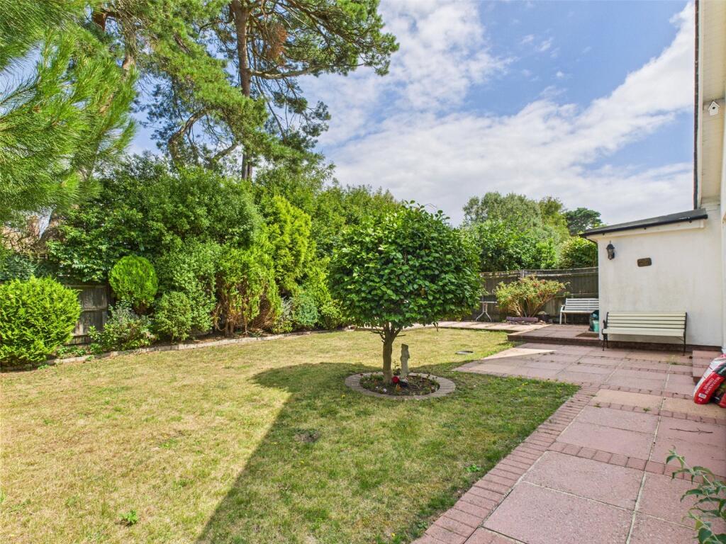 Additional image 22 of Waterford Gardens, Highcliffe, Christchurch, Dorset, BH23