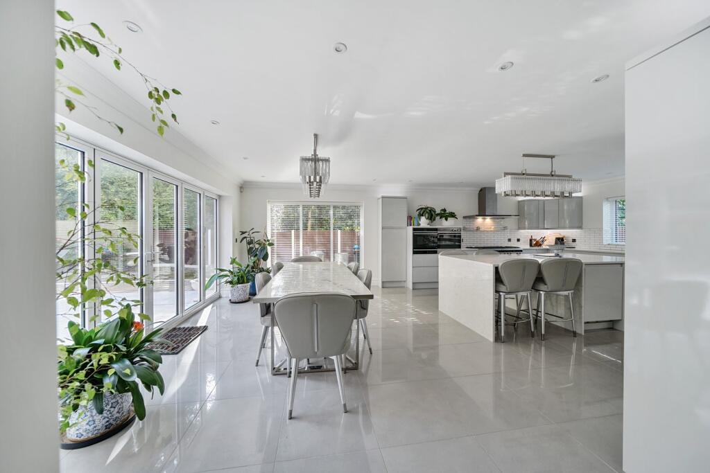 Additional image 10 of Little Forest Road, Talbot Woods, Bournemouth, BH4