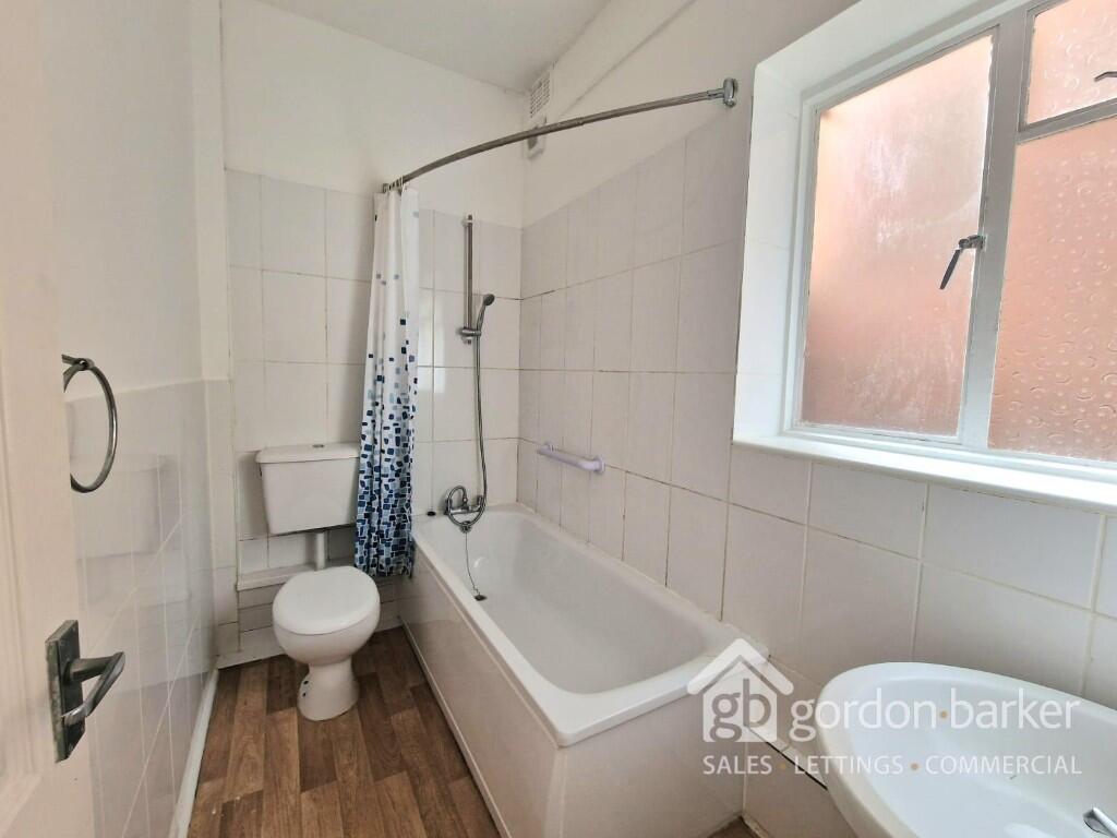 Additional image 14 of Holdenhurst Road, Bournemouth, Dorset, BH8