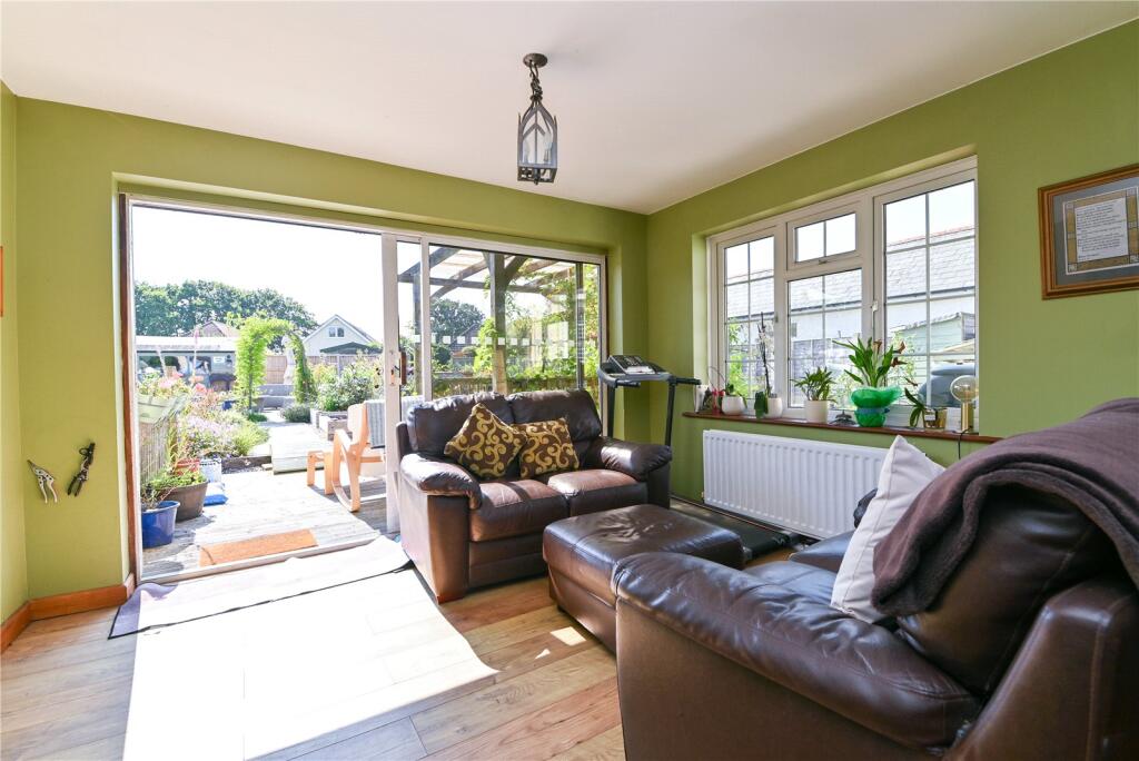 Additional image 4 of Barton Court Road, New Milton, Hampshire, BH25