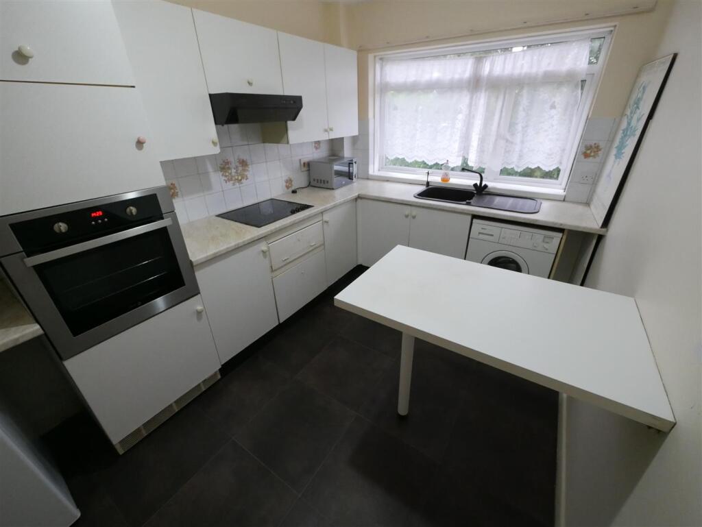 Additional image 7 of 8 Portarlington Road, Bournemouth