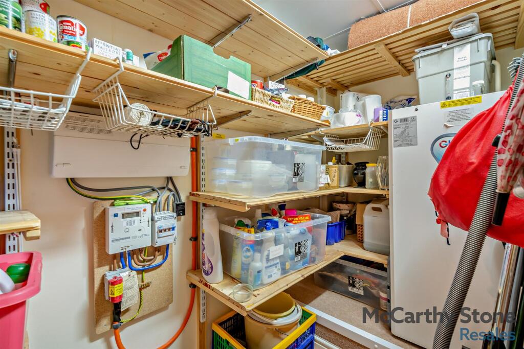 Additional image 17 of Cornmantle Parsonage Barn Lane, Ringwood, Hampshire, BH24 1WJ