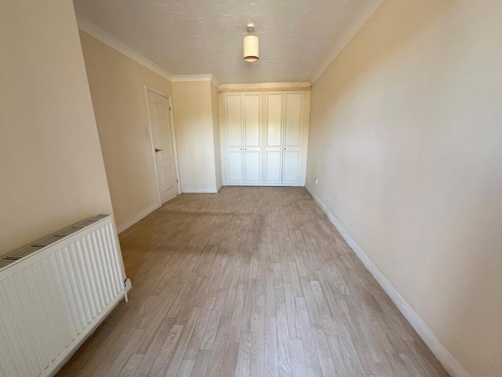 Additional image 6 of Whitefield Road, New Milton, Hampshire. BH25 6DF