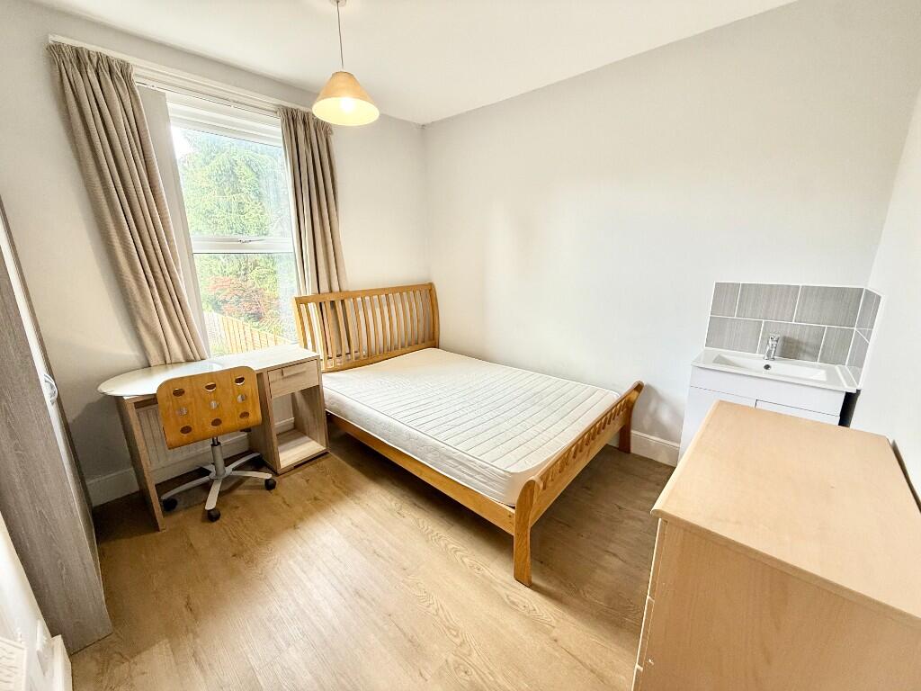 Additional image 6 of 4/5 Bedrooms, Alma Road, BH9.