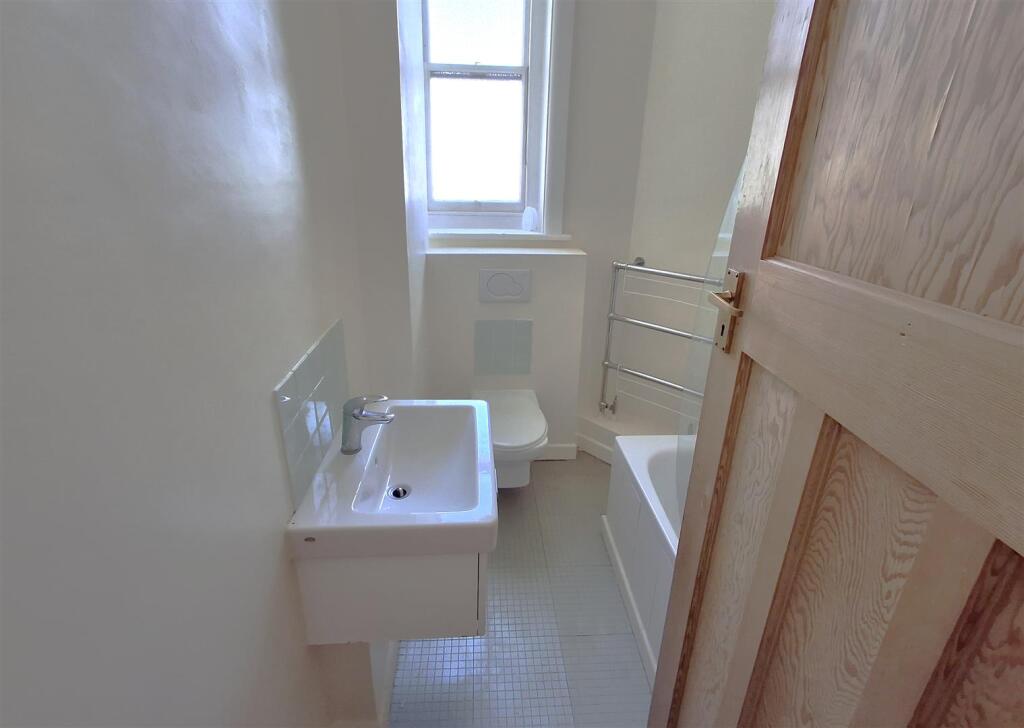 Additional image 10 of West Hill Road, Bournemouth