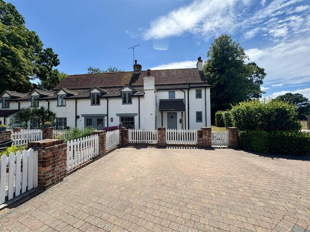 Additional image 22 of Wimborne Road West, Wimborne