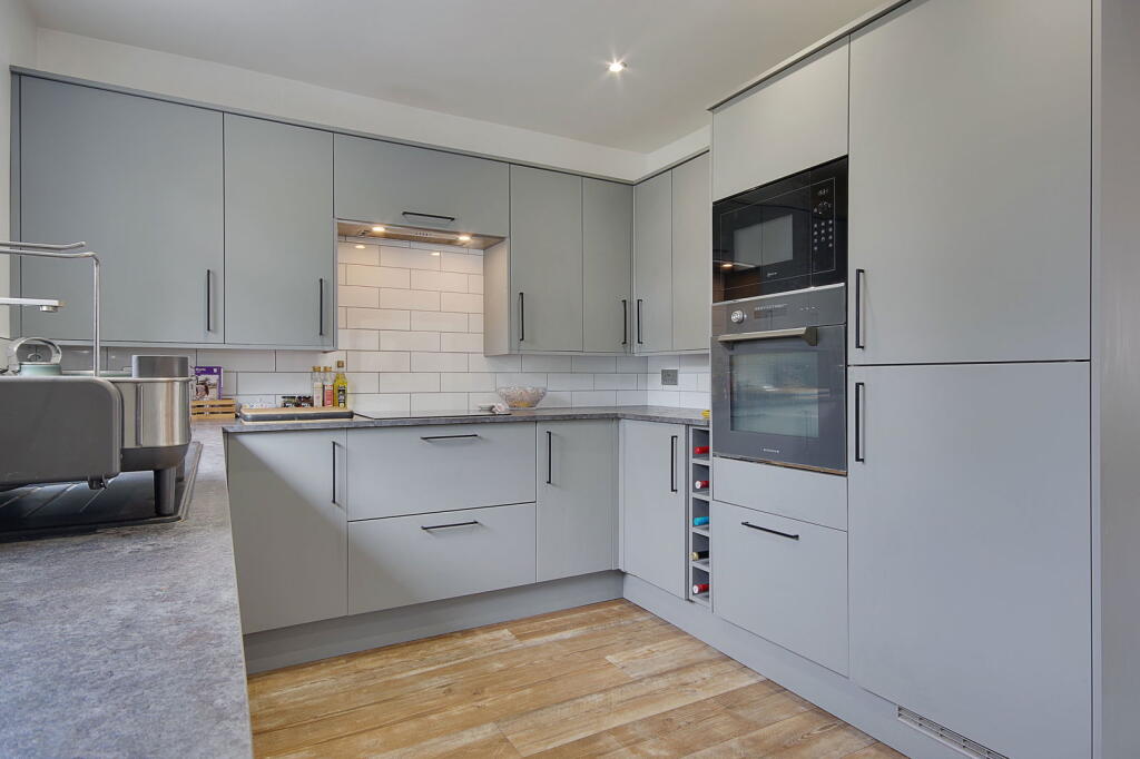 Additional image 17 of Queens Park, Bournemouth, BH8 9HZ