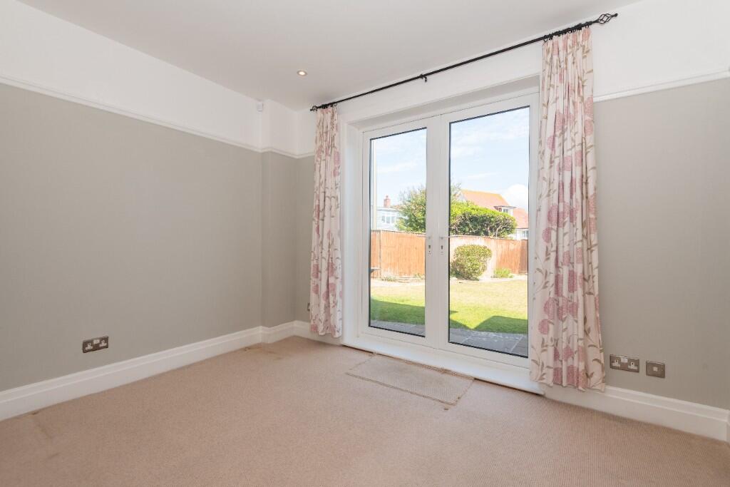 Additional image 13 of Southbourne Overcliff