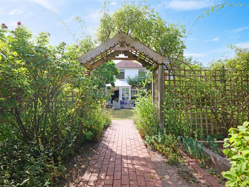Additional image 34 of Island View Avenue, Christchurch