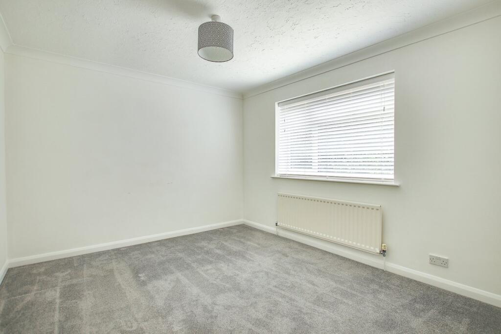 Additional image 16 of Vecta Close, Friars Cliff, Christchurch, BH23