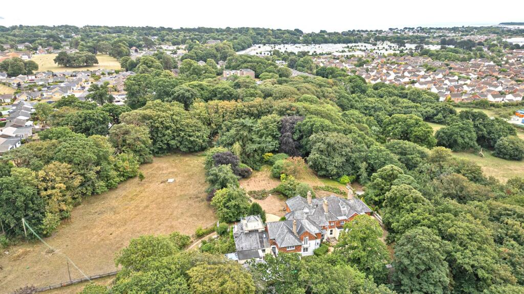 Additional image 33 of Lyndhurst Road, Christchurch, Dorset, BH23