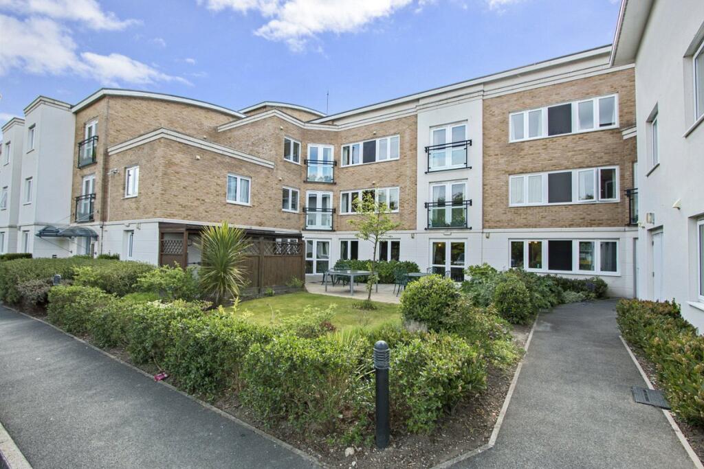 Additional image 11 of Highview Court, Highcliffe