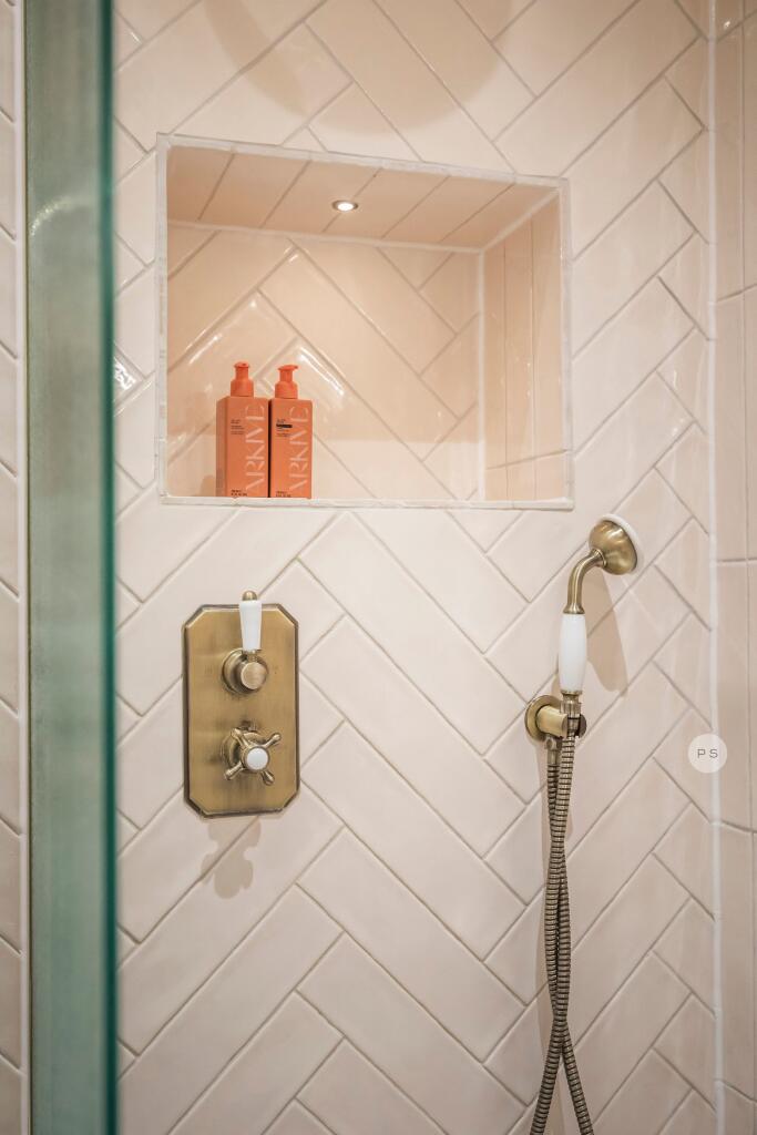 Additional image 19 of Astley House, Richmond Park Road, Bournemouth, BH8 8UA