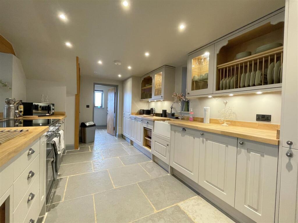 Additional image 8 of Knowlton