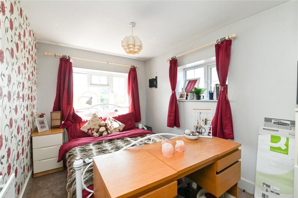Additional image 22 of Barton Court Road, New Milton, Hampshire, BH25