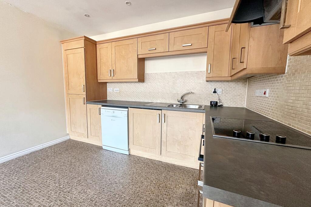 Additional image 4 of Verwood