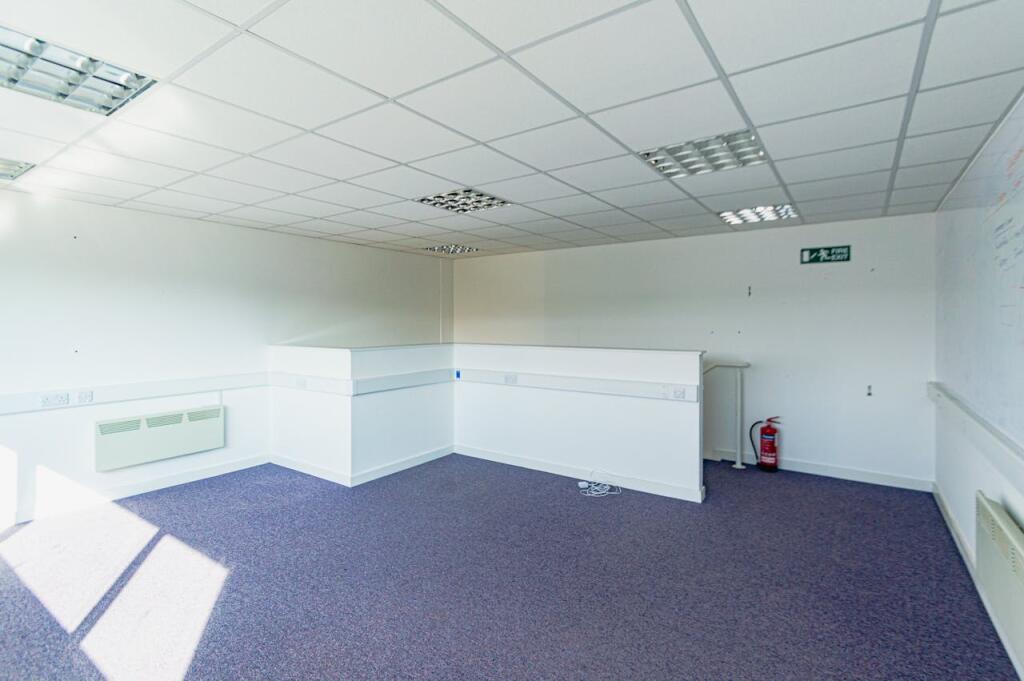Additional image 5 of Unit 2, Christchurch Business Park, The runway, Christchurch, BH23 4FL