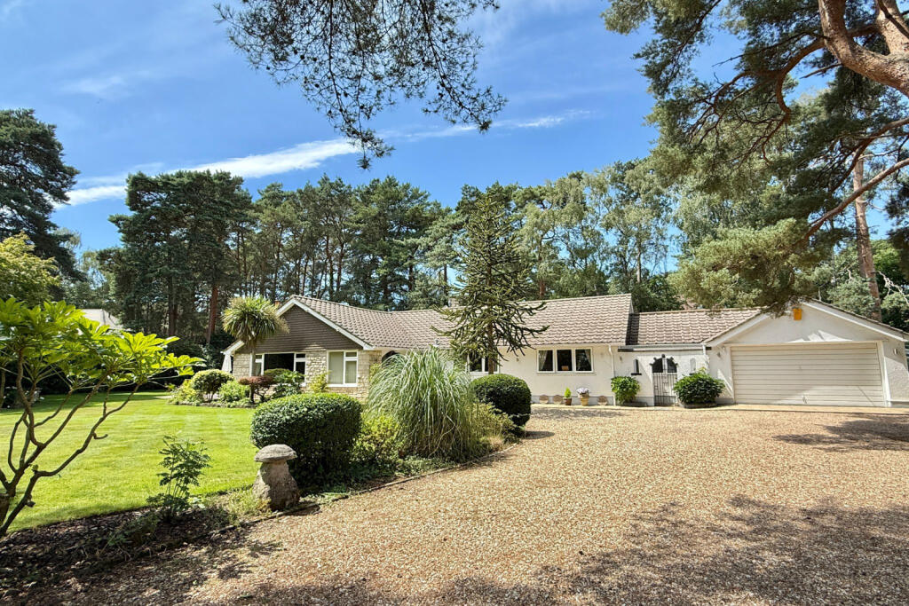 Property image for Nr Avon Castle, Ringwood, BH24 2AL