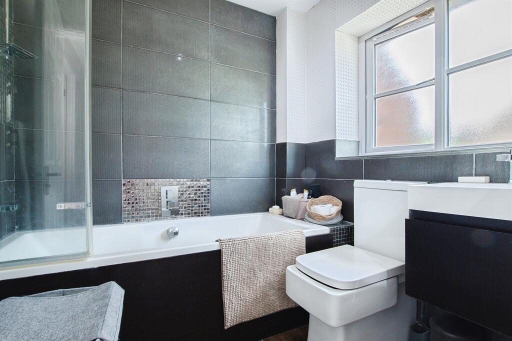 Additional image 11 of Kiln Way, Verwood