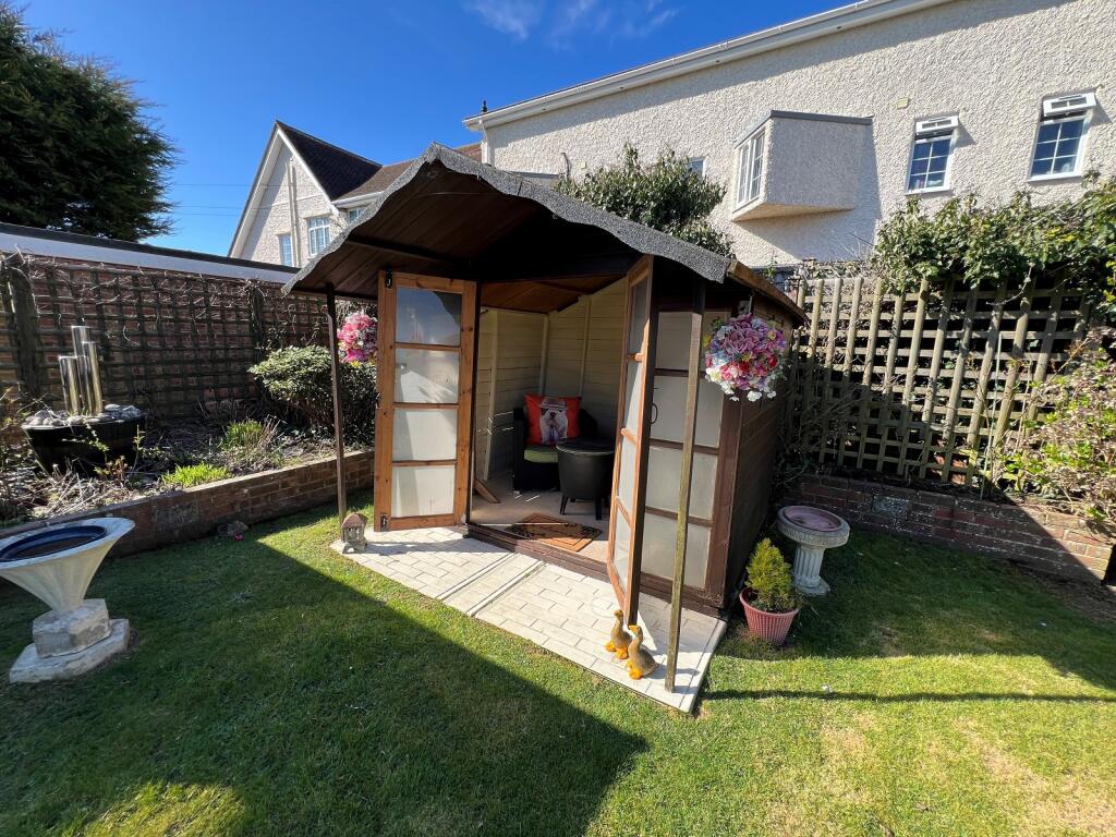 Additional image 15 of Woodlands Road, Barton On Sea, New Milton, Hampshire. BH25 7NS