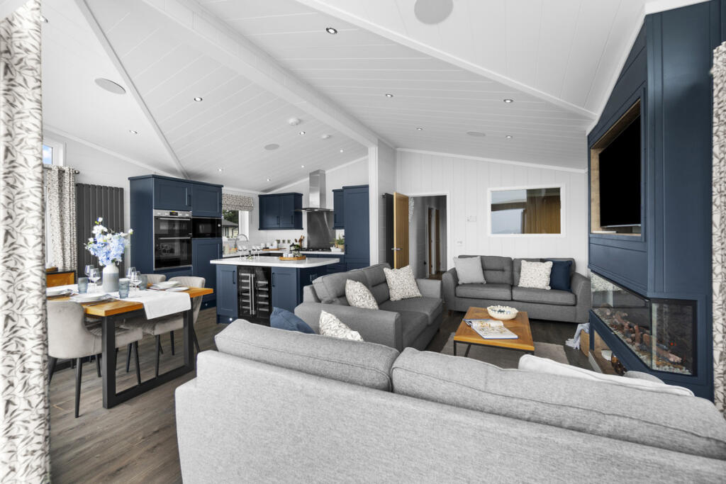 Additional image 6 of Christchurch Road, New Milton, BH25