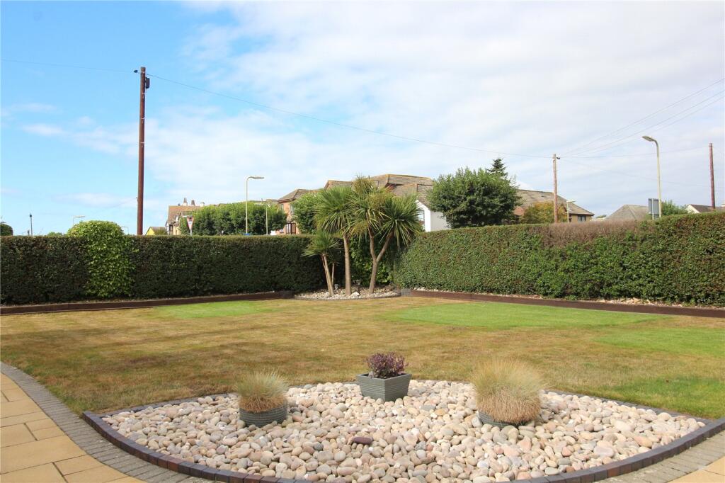 Additional image 8 of Barton Court Avenue, Barton On Sea, Hampshire, BH25