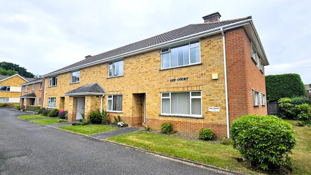 Additional image 2 of Lee Court, 7 Fernlea Avenue, Ferndown, BH22 8HF
