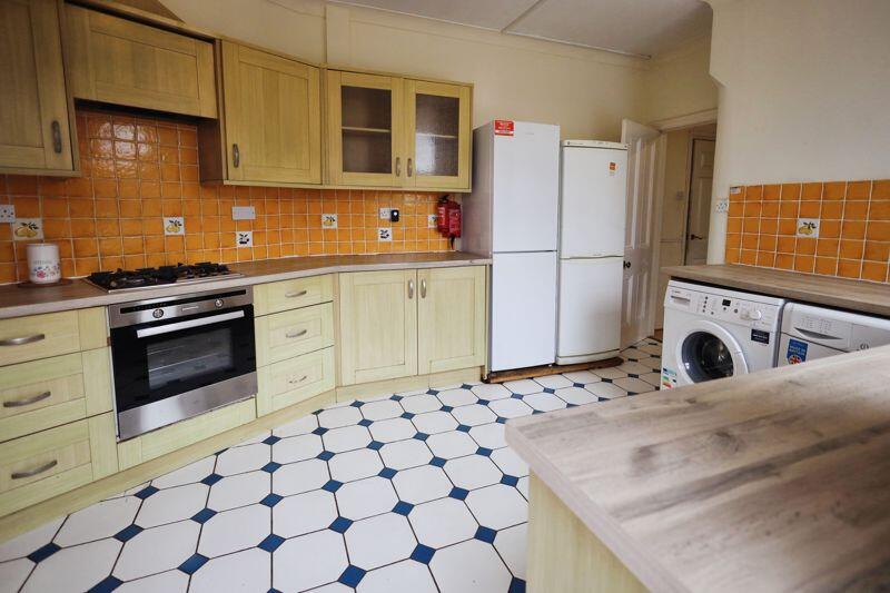 Additional image 16 of Detached Student House With Two Bathrooms - Fitzharris Avenue, Winton