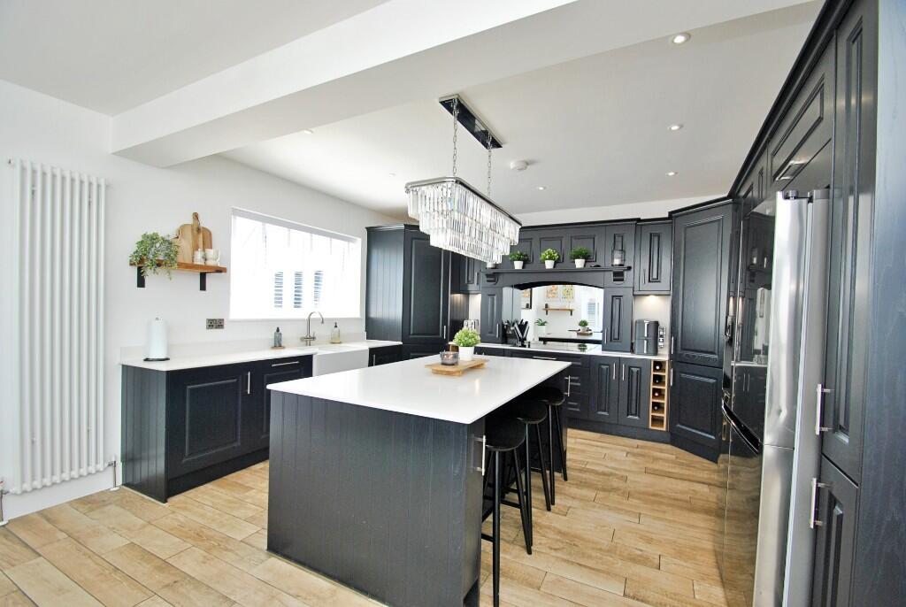 Additional image 9 of Wareham Road, Corfe Mullen, Wimborne, BH21