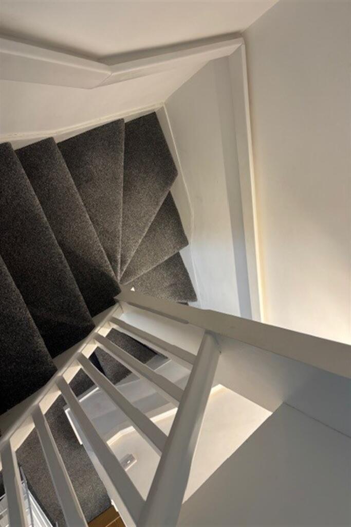 Additional image 12 of 3 bedroom First Floor Flat in Bournemouth