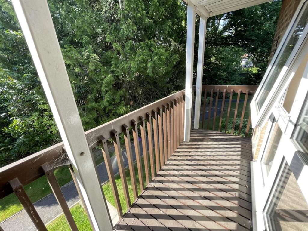 Additional image 3 of Fernlea Avenue, Ferndown