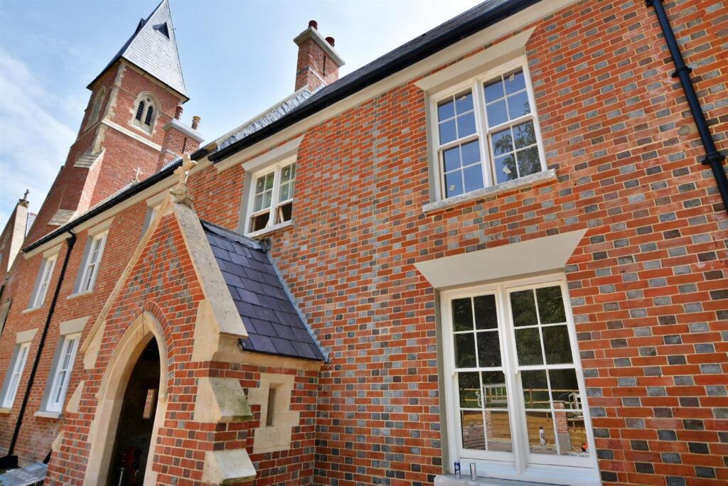 Additional image 10 of Stapehill Abbey, 276 Wimborne Road West