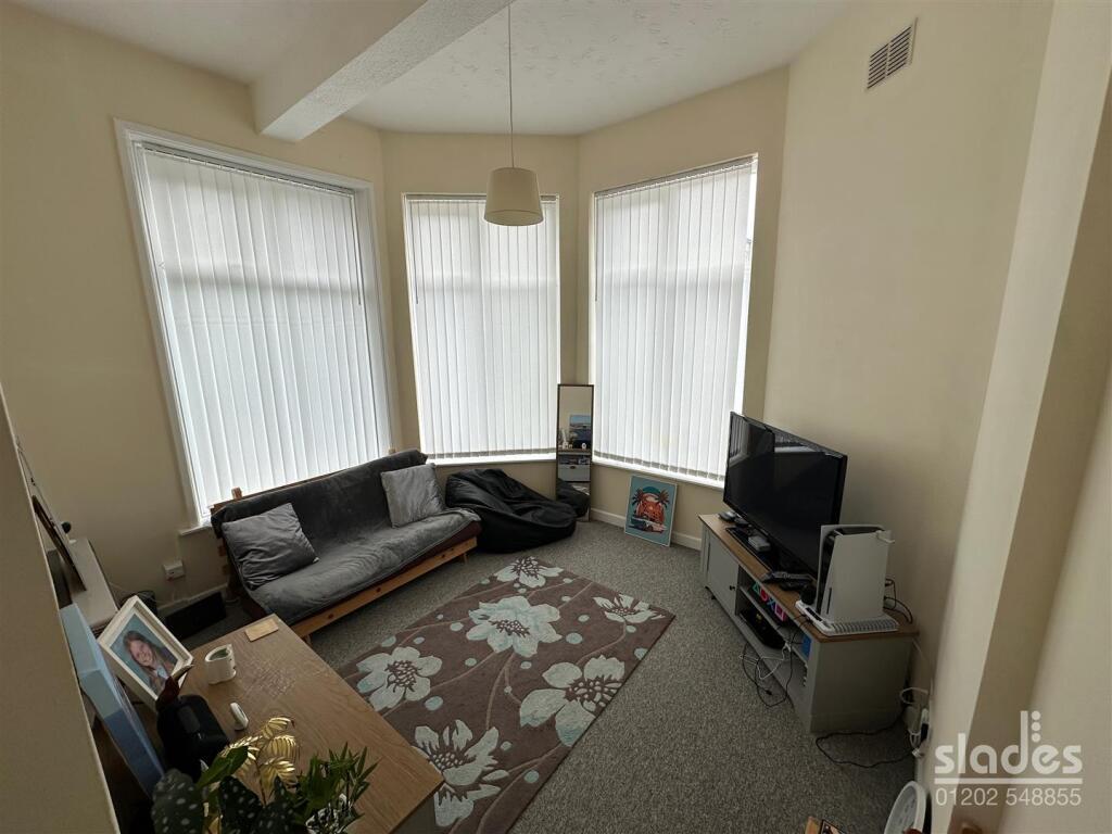 Additional image 8 of York Towers, 5 Pine Tree Glen, Westbourne