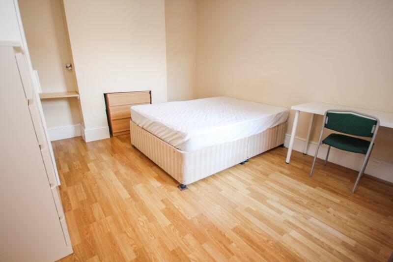 Additional image 4 of Parker Road, Winton