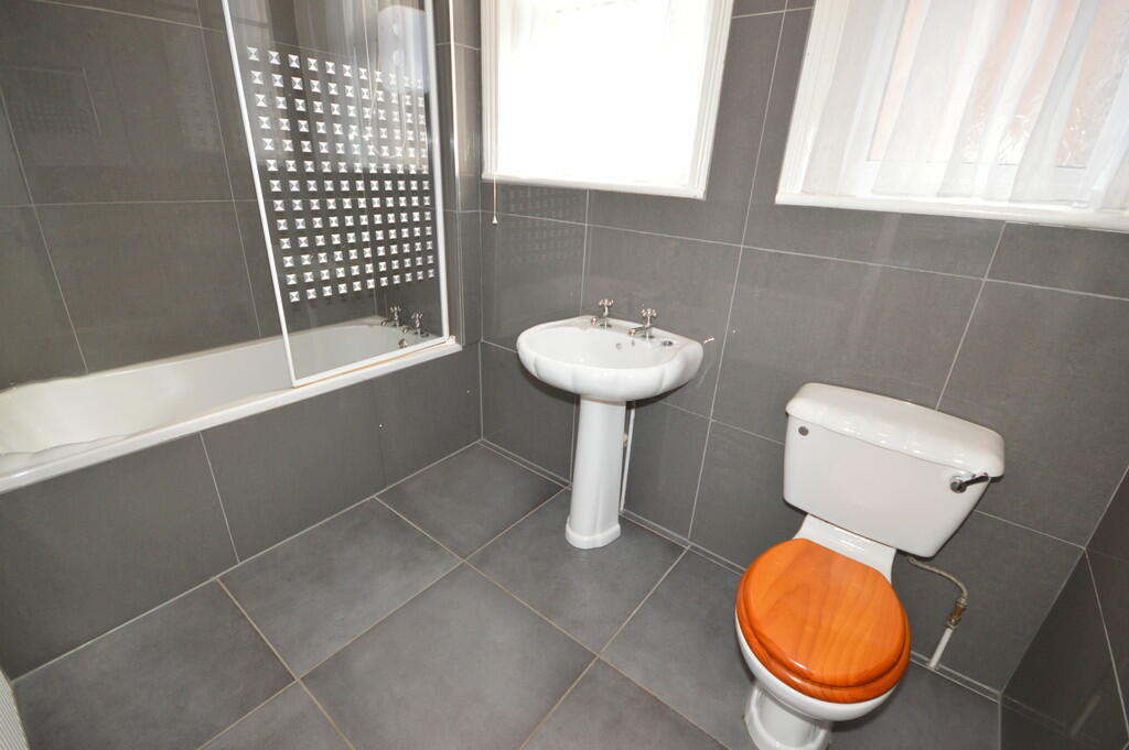 Additional image 22 of Stanfield Road, Winton