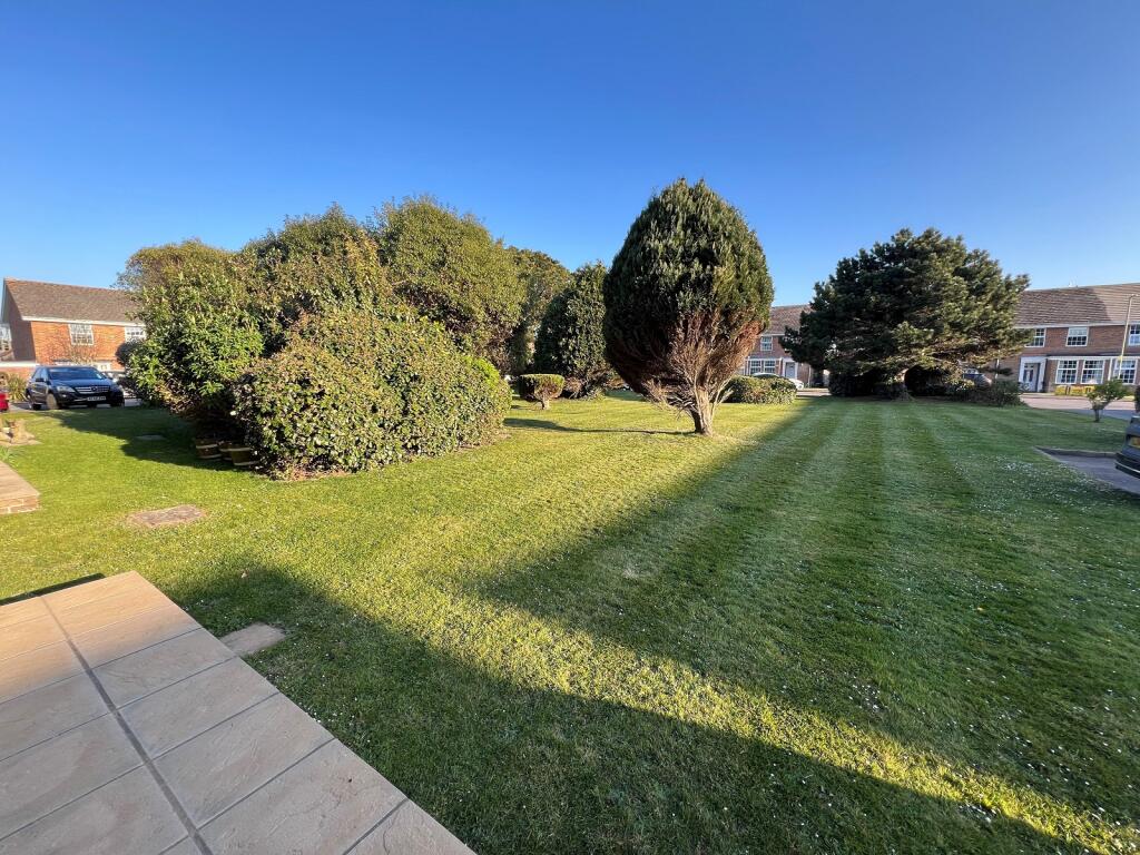 Additional image 13 of Knighton Park, Sea Road, Barton On Sea, New Milton, Hampshire. BH25 7PG