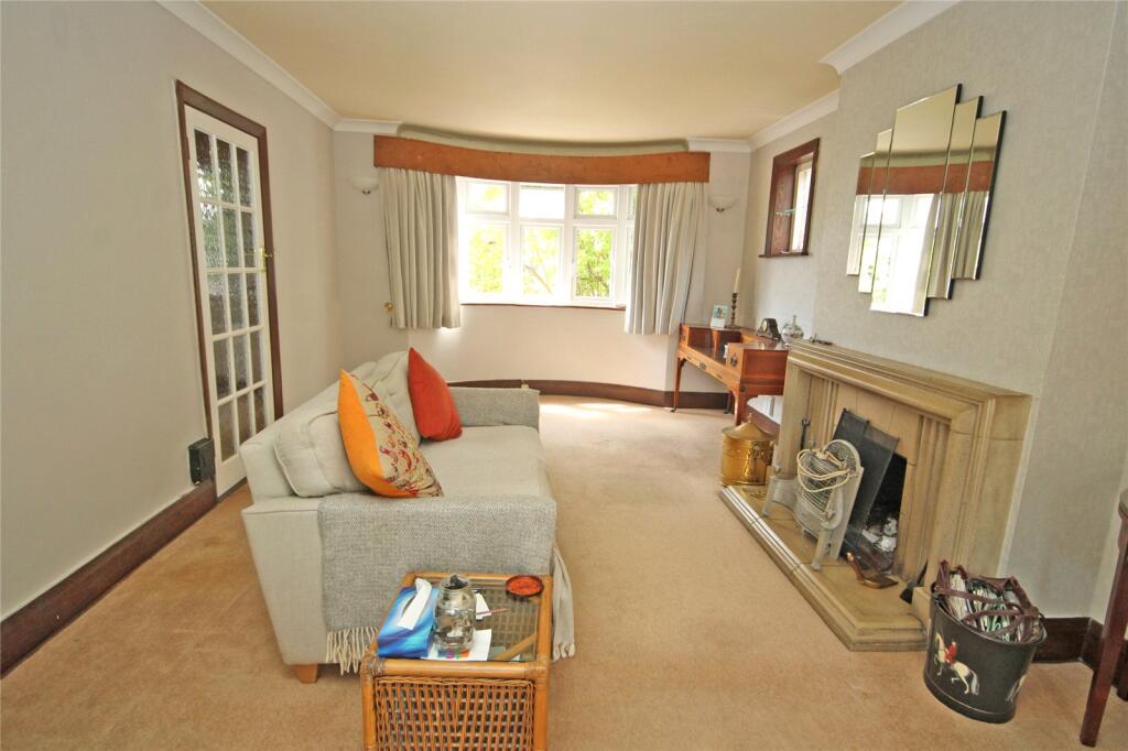 Additional image 4 of Seaward Avenue, Barton on Sea, New Milton, Hampshire, BH25